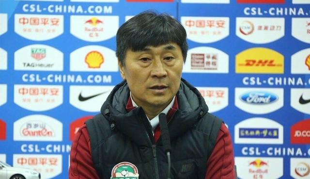 与皇室相隔几千公里，你也能摆脱他们的掌控、活的更自由一些。
